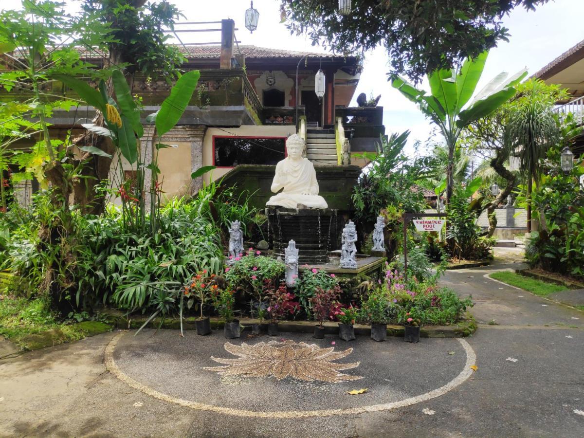 Oka Kartini Ubud Exterior photo